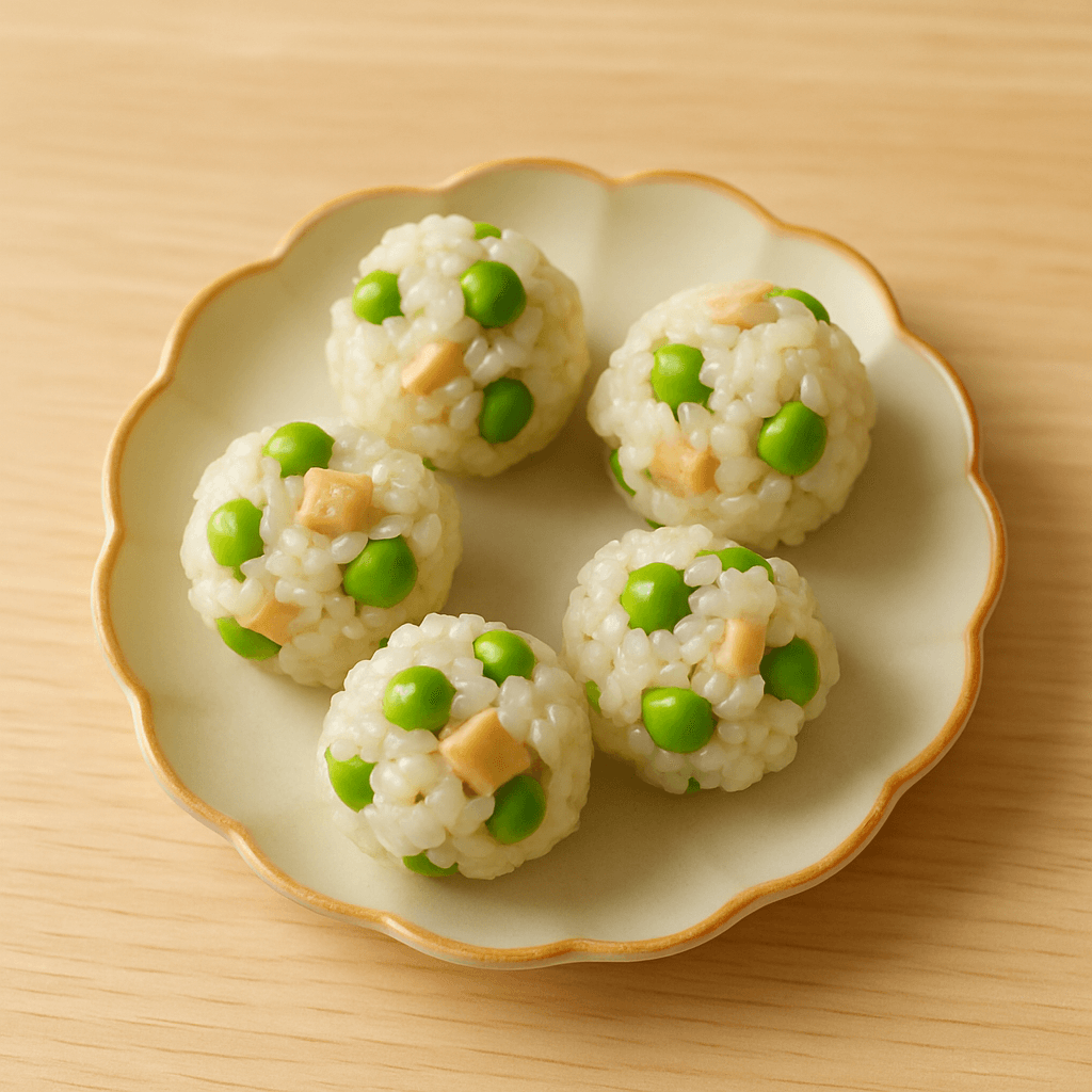 완두콩닭가슴살주먹밥